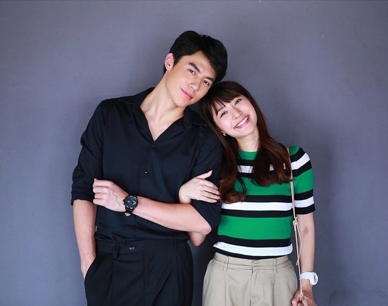 อกเกือบหักแอบรักคุณสามี