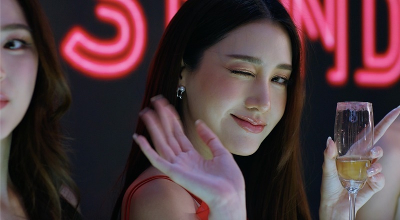  One Night Stand คืนเปลี่ยนชีวิต