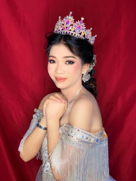 อุ๋งอิ๋ง เพชรบ้านแพง