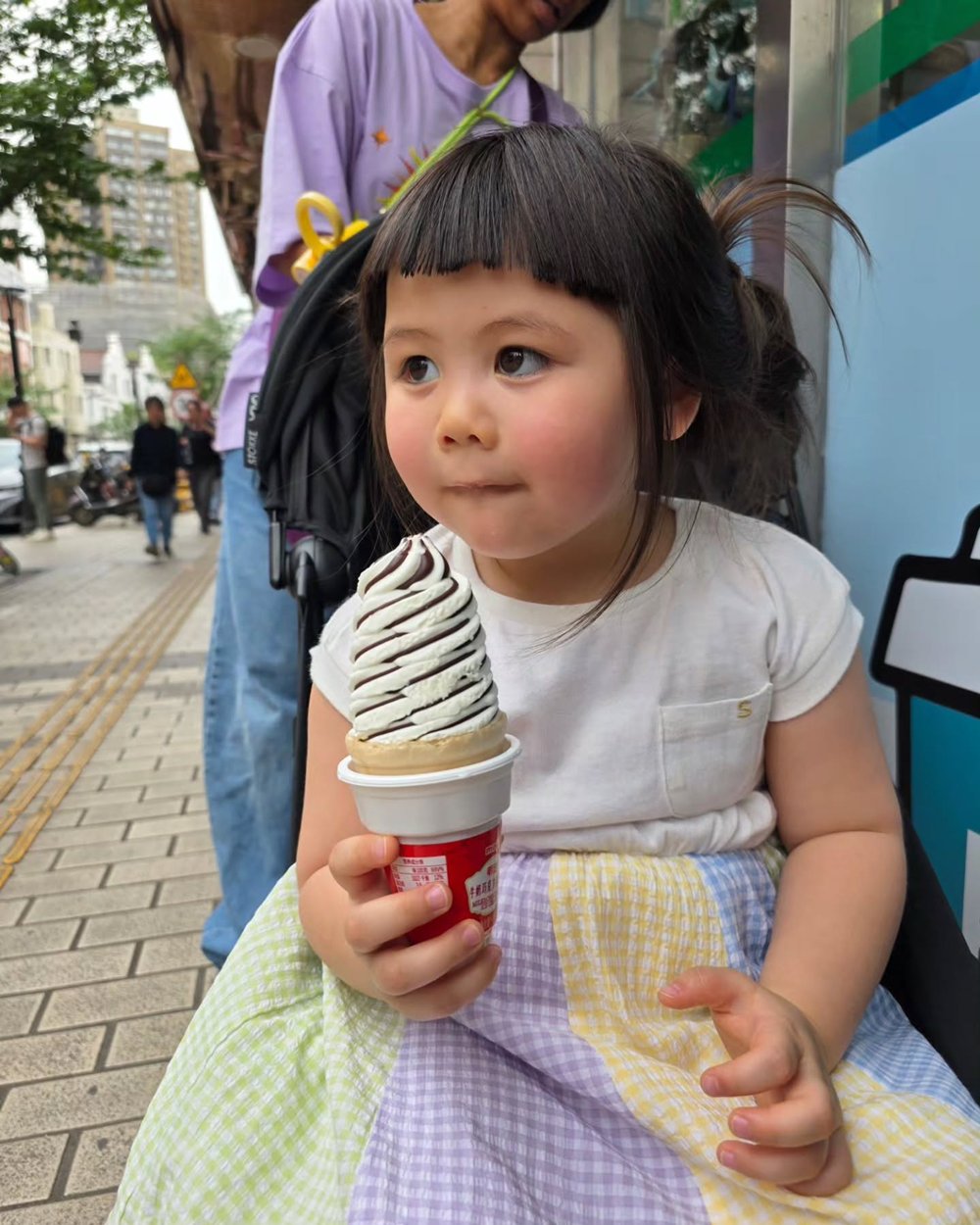 น็อต วิศรุต เสิร์ฟหวาน ชมพู่ อารยา กลางเซี่ยงไฮ้