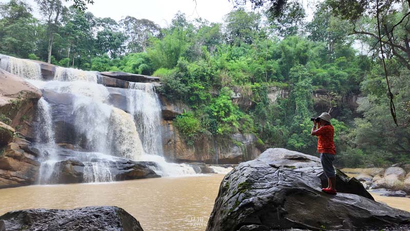 น้ำตกตาดเหือง