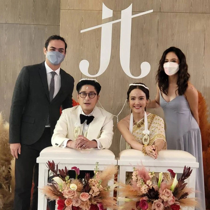 งานแต่ง จอย ชลธิชา