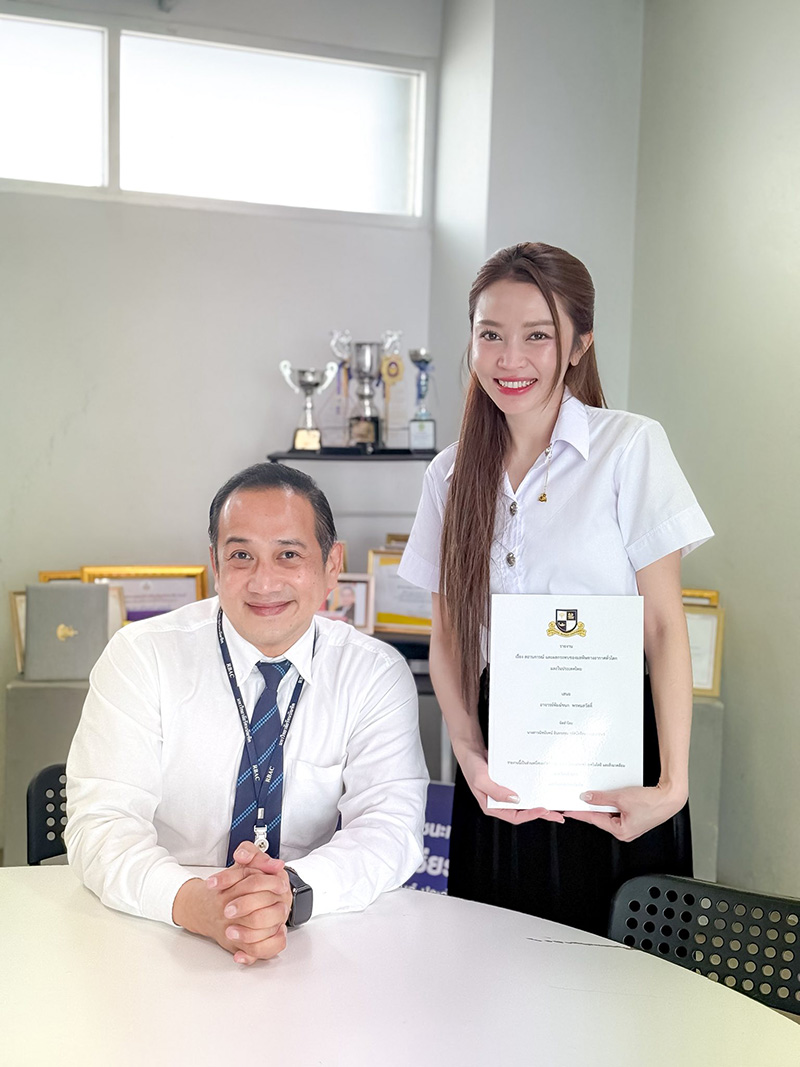 แอน อรดี ไม่ทิ้งการเรียน สวมชุดนักศึกษา ในวัย 32 ปี