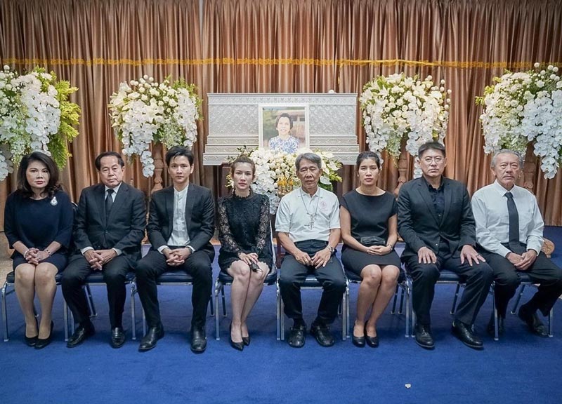 แม่ ไบรท์ พิชญทัฬห์