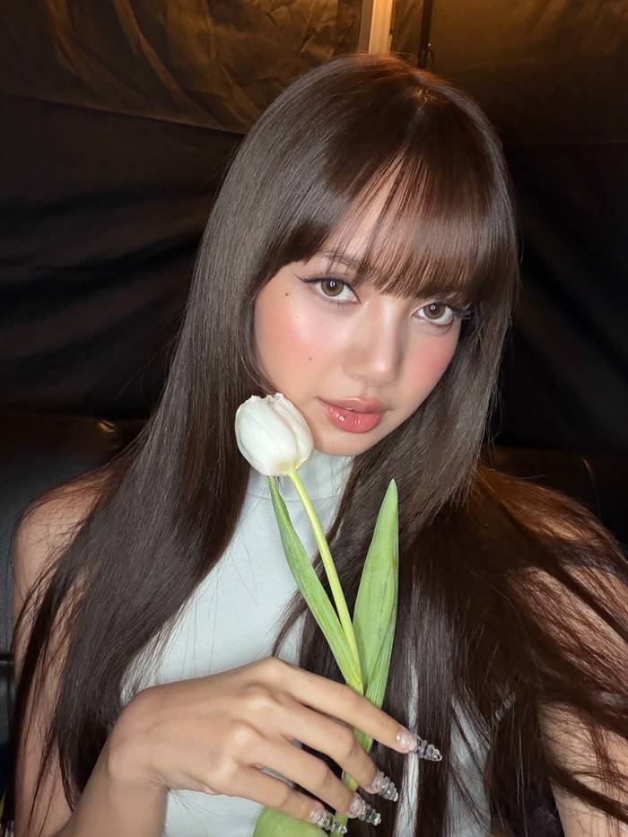  ลิซ่า มีชื่อลุ้นร่วมร้องเพลง ฟุตบอลโลก 2026