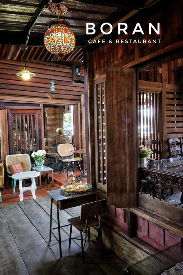ภายในร้าน BORAN Cafe and Restaurant