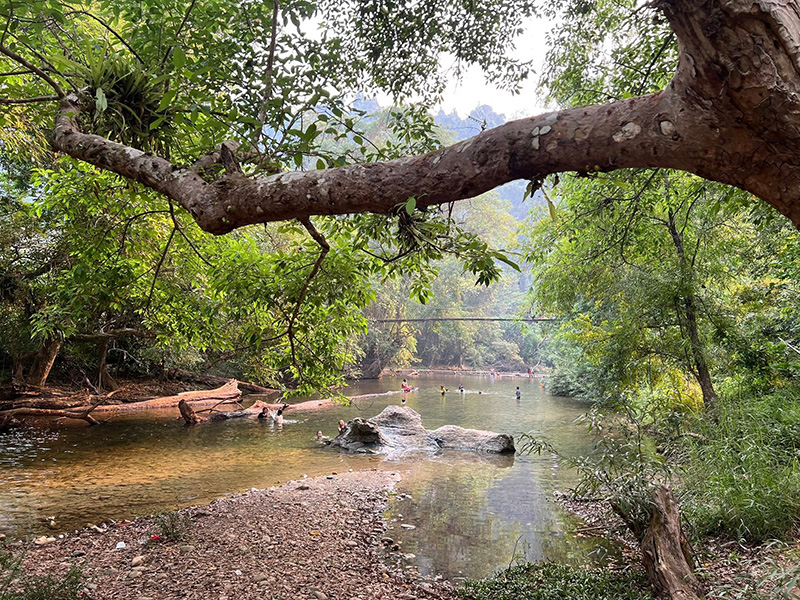 บ้านเสน่ห์พ่อง สังขละบุรี