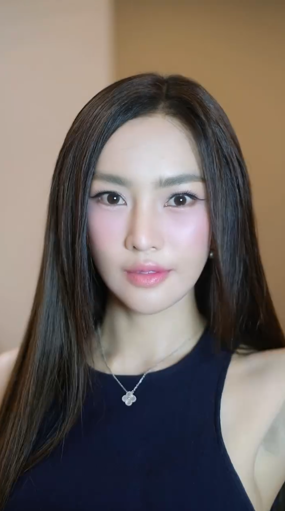 เส้นด้าย สอดอStyle