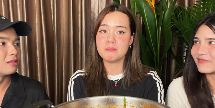  เดนิส ถูกกล่าวหาแย่ง ณเดชน์