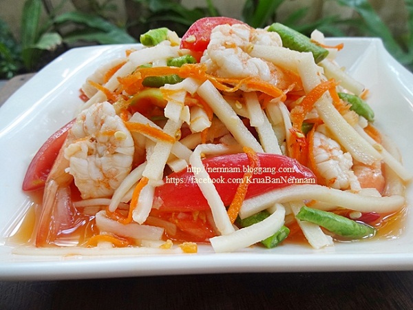 ยำกุ้งสด