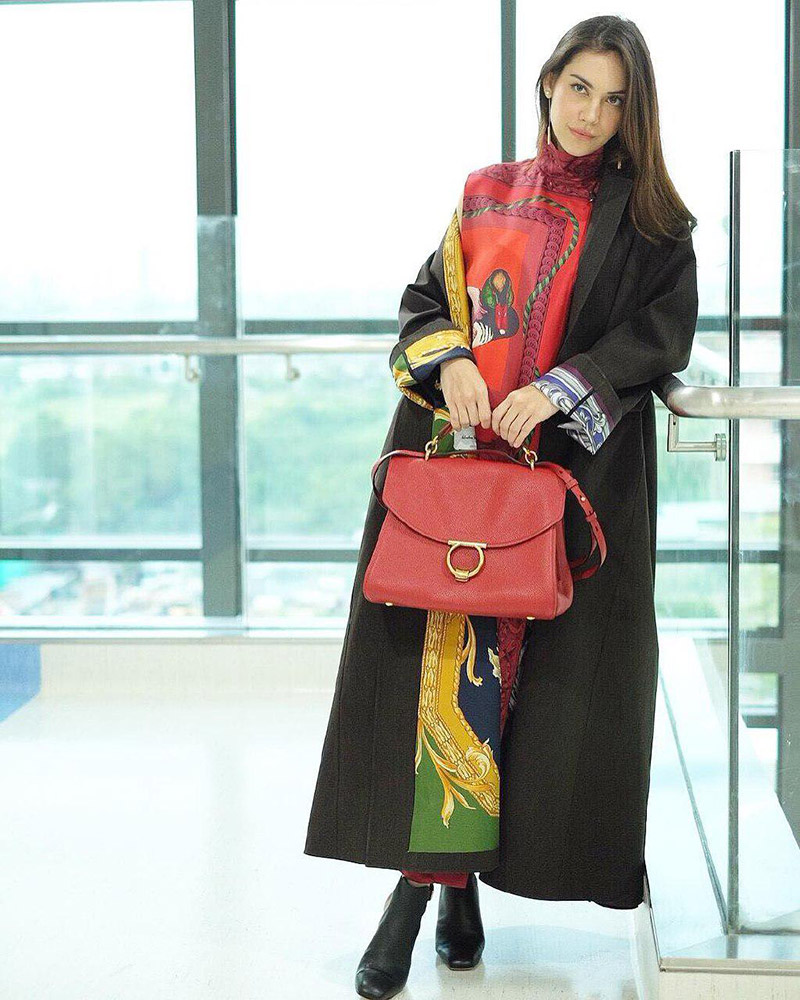 แมท ภีรนีย์, ลิขิตรักข้ามดวงดาว