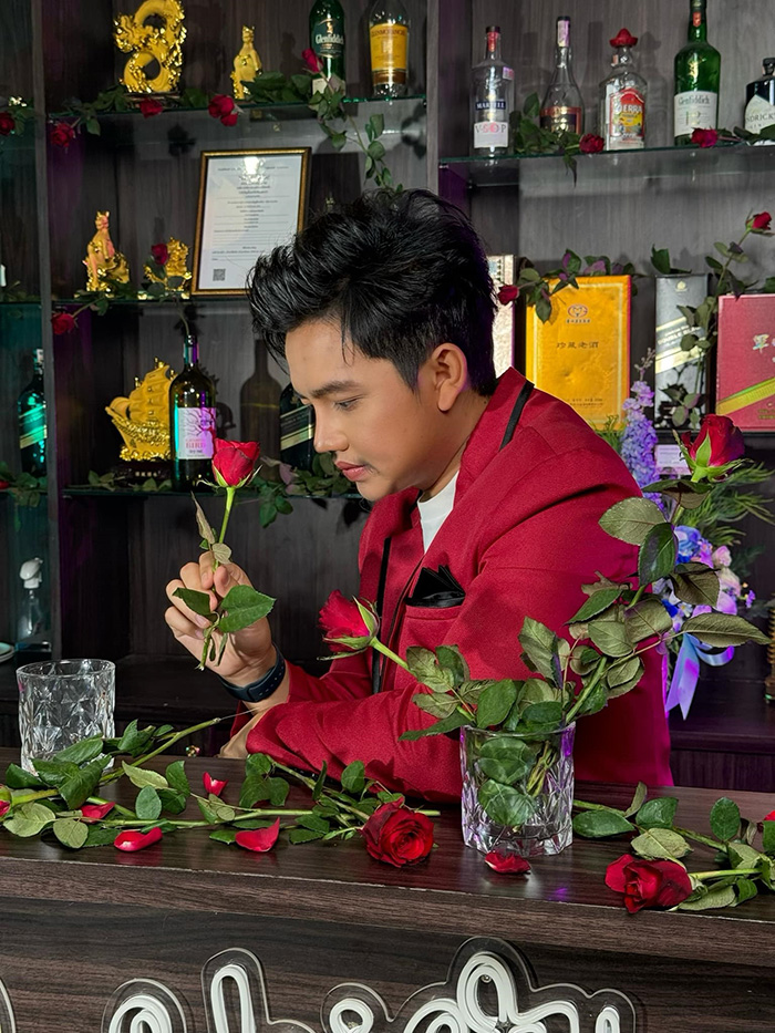 ครูไพบูลย์ แสงเดือน