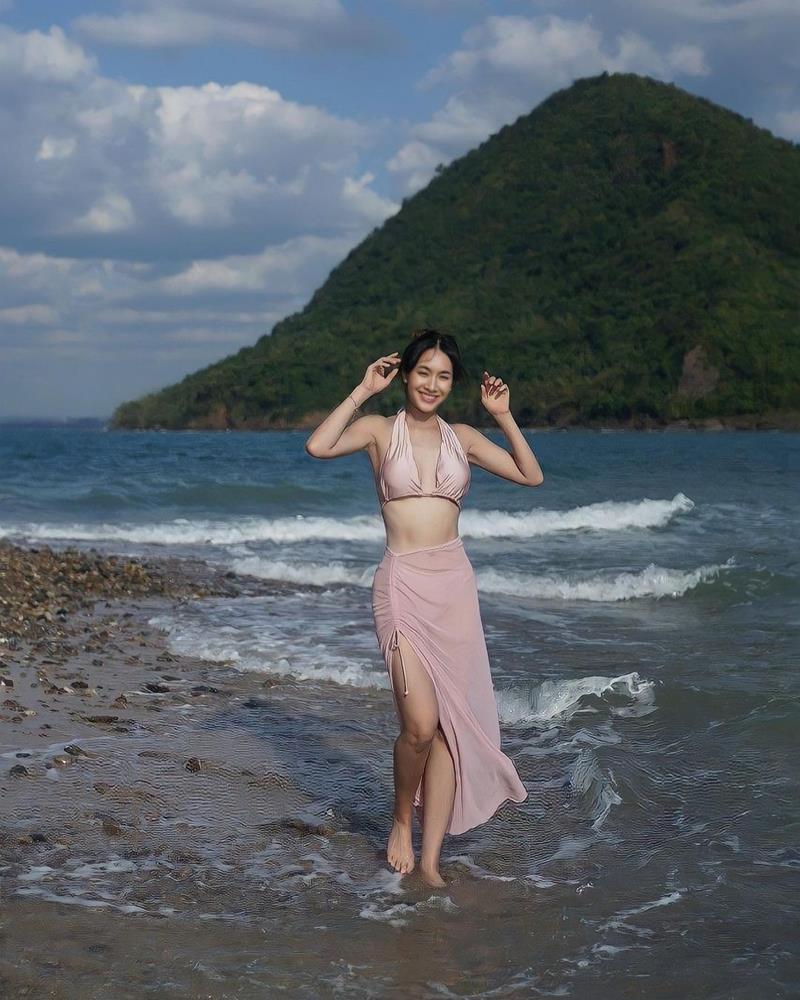 มิน พีชญา