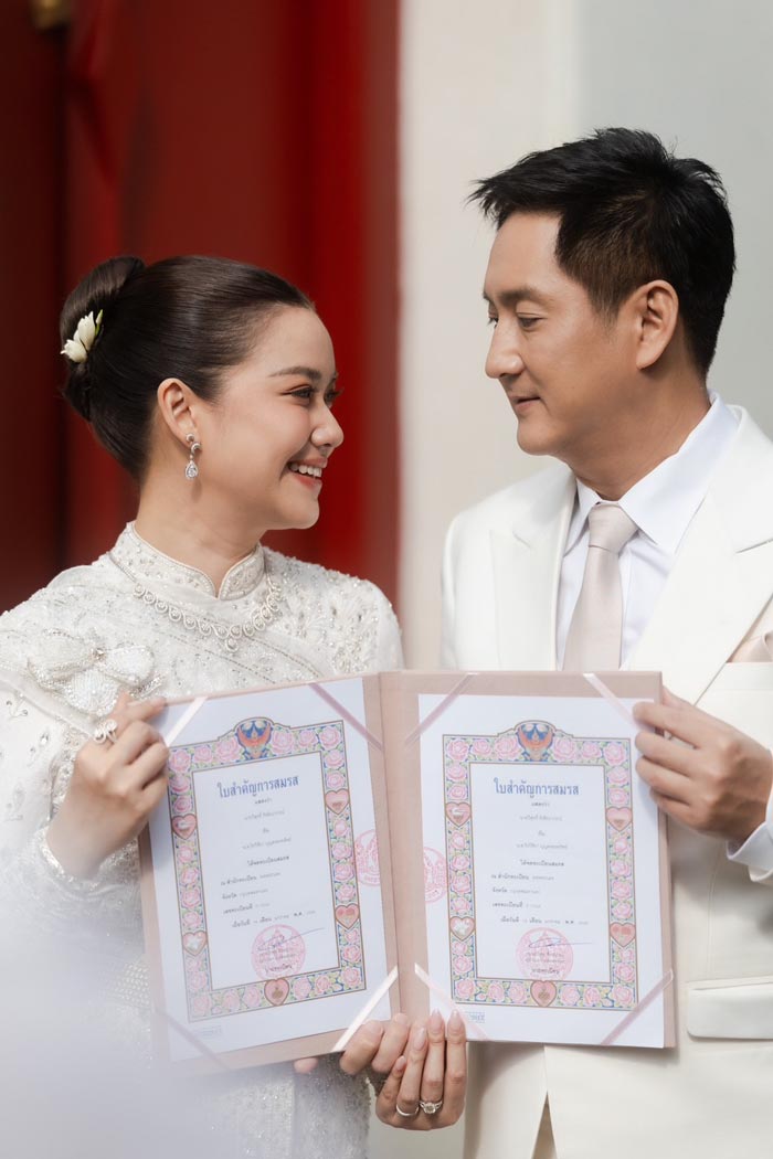 หมิง ชาลิสา ควงแฟนหนุ่ม แต่งงานจดทะเบียนสมรถ