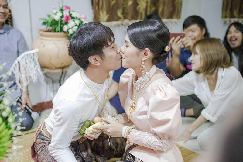 ก้อง ห้วยไร่ เบล ขนิษฐา