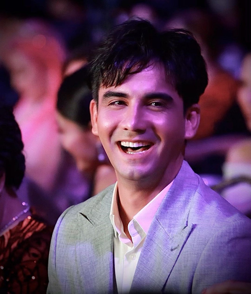 แอนด์ดรูว์ กรเศก