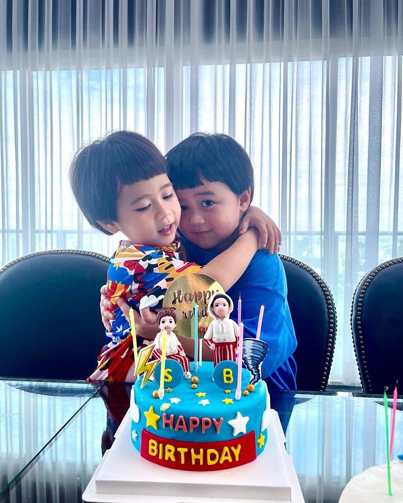 น้องสายฟ้า น้องพายุ