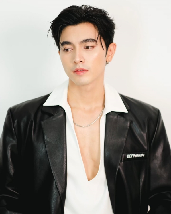 ภณ ณวัสน์