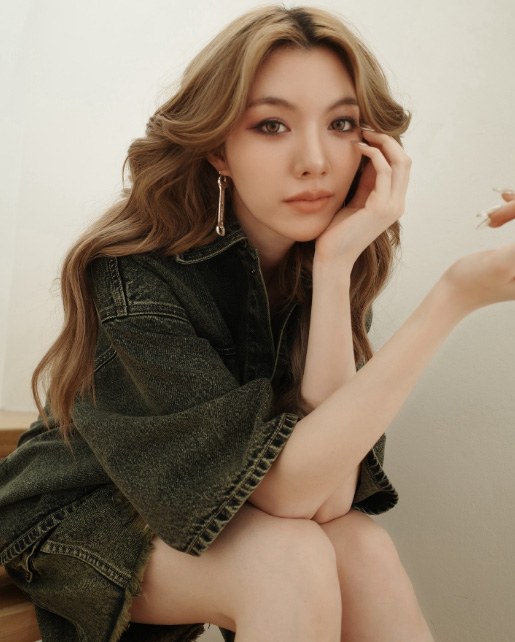 ส่องภาพอดีต-ปัจจุบัน ออม กรณ์นภัส นางเอกหน้าหมวย ยิ่งโตยิ่งสวย ออร่าพุ่งแรง