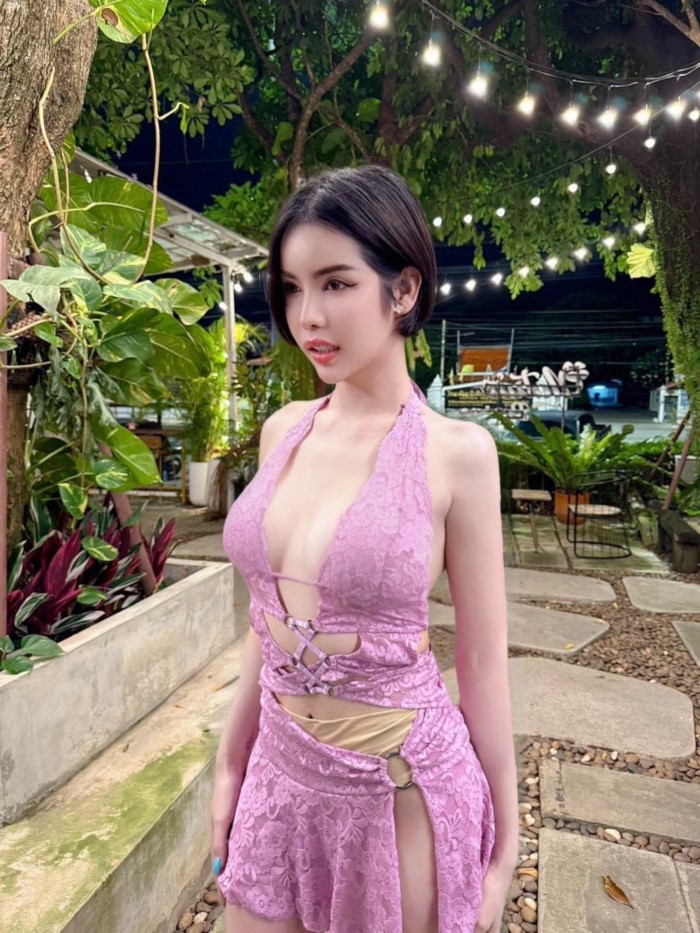 นารา เครปกะเทย 