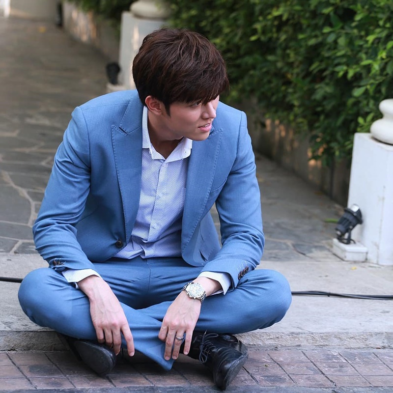 ซ่อนเงารัก