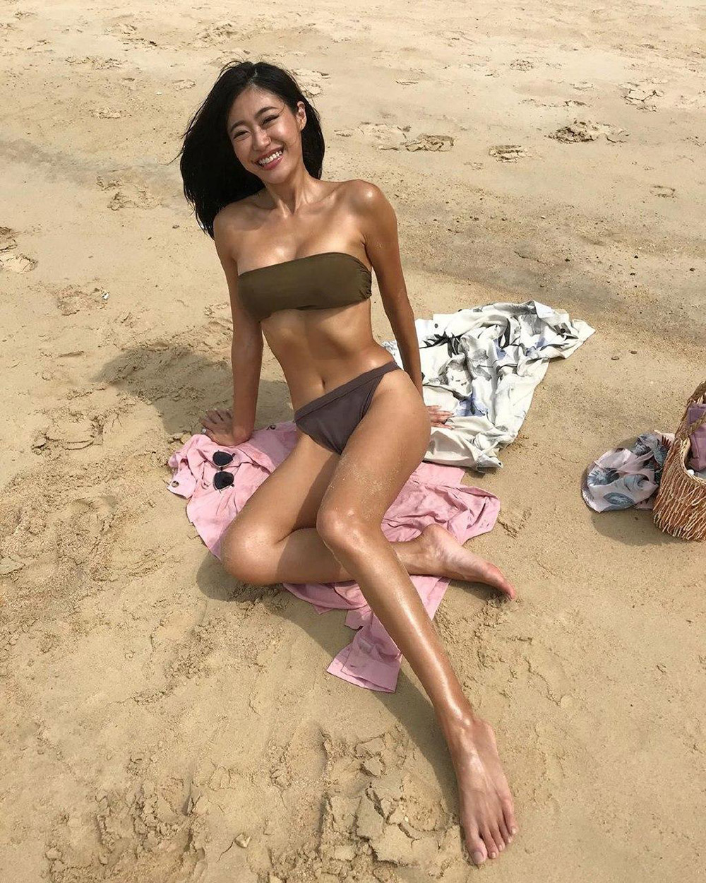 ชุดว่ายน้ำ