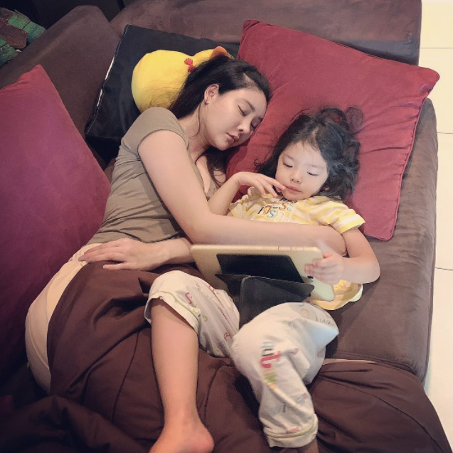 แตงโม นิดา