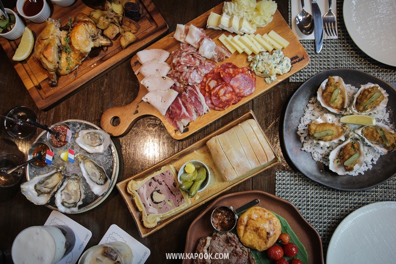 Mahanakhon Eatery