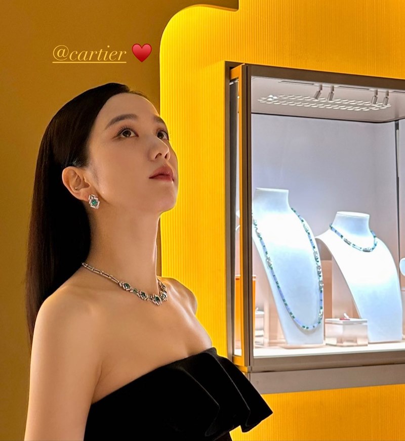 จีซู BLACKPINK