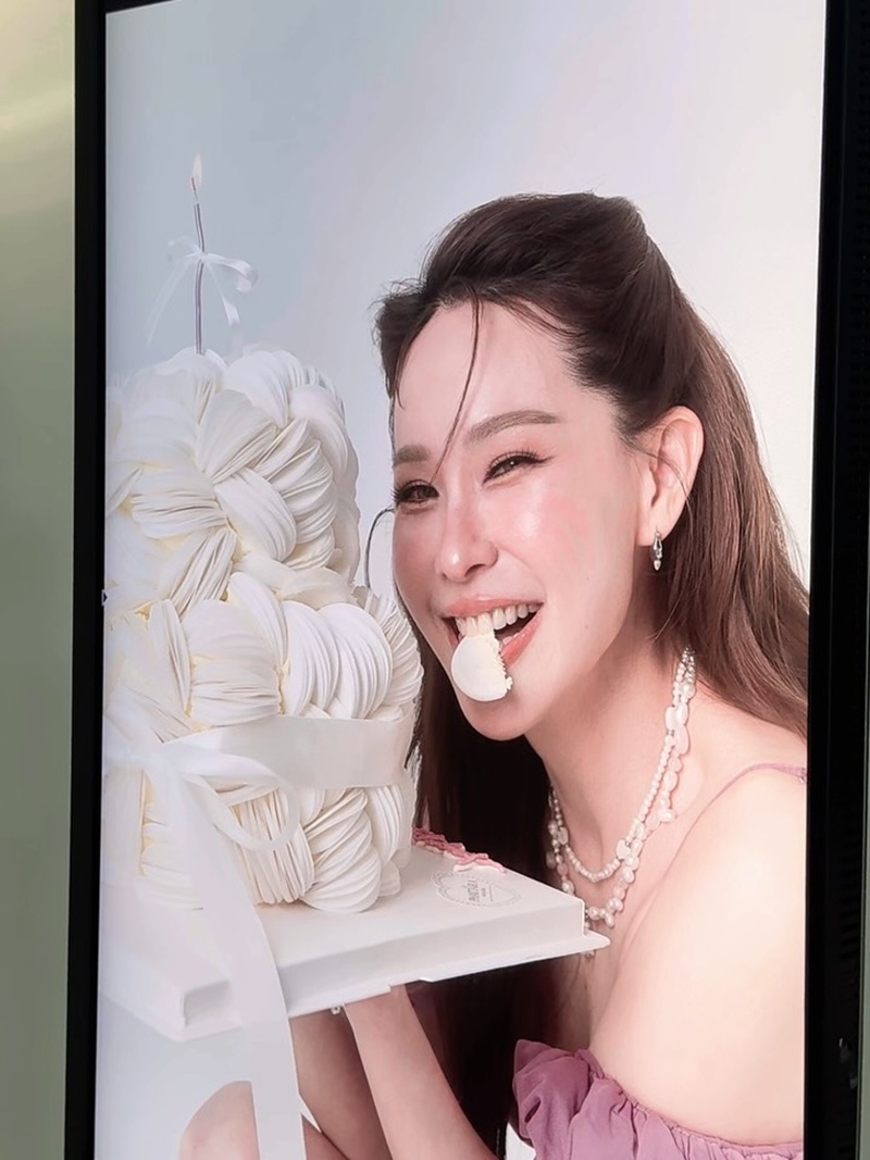 HBD นุ้ย สุจิรา 