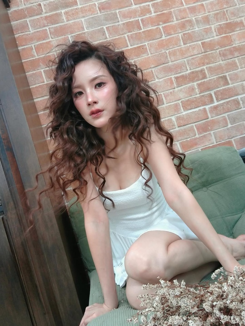 ใบเฟิร์น พิมพ์ชนก