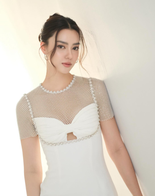 อแมนด้า ออบดัม ประวัติ