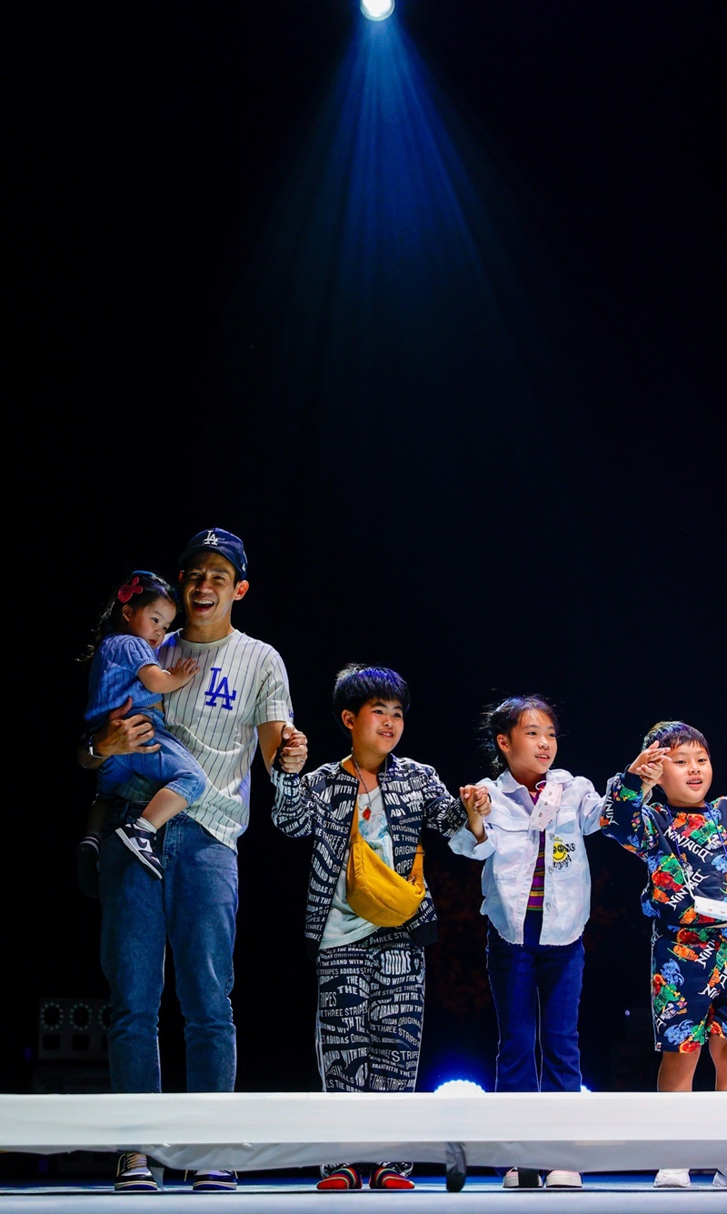 Gazillion Bubble Show โชว์ฟองสบู่