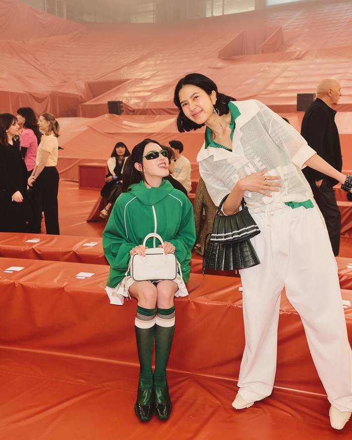 ใหม่ ดาวิกา