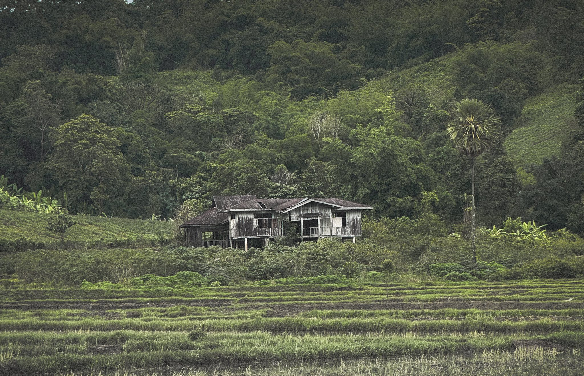โรงพักร้าง 100 ปี อุ้มผาง