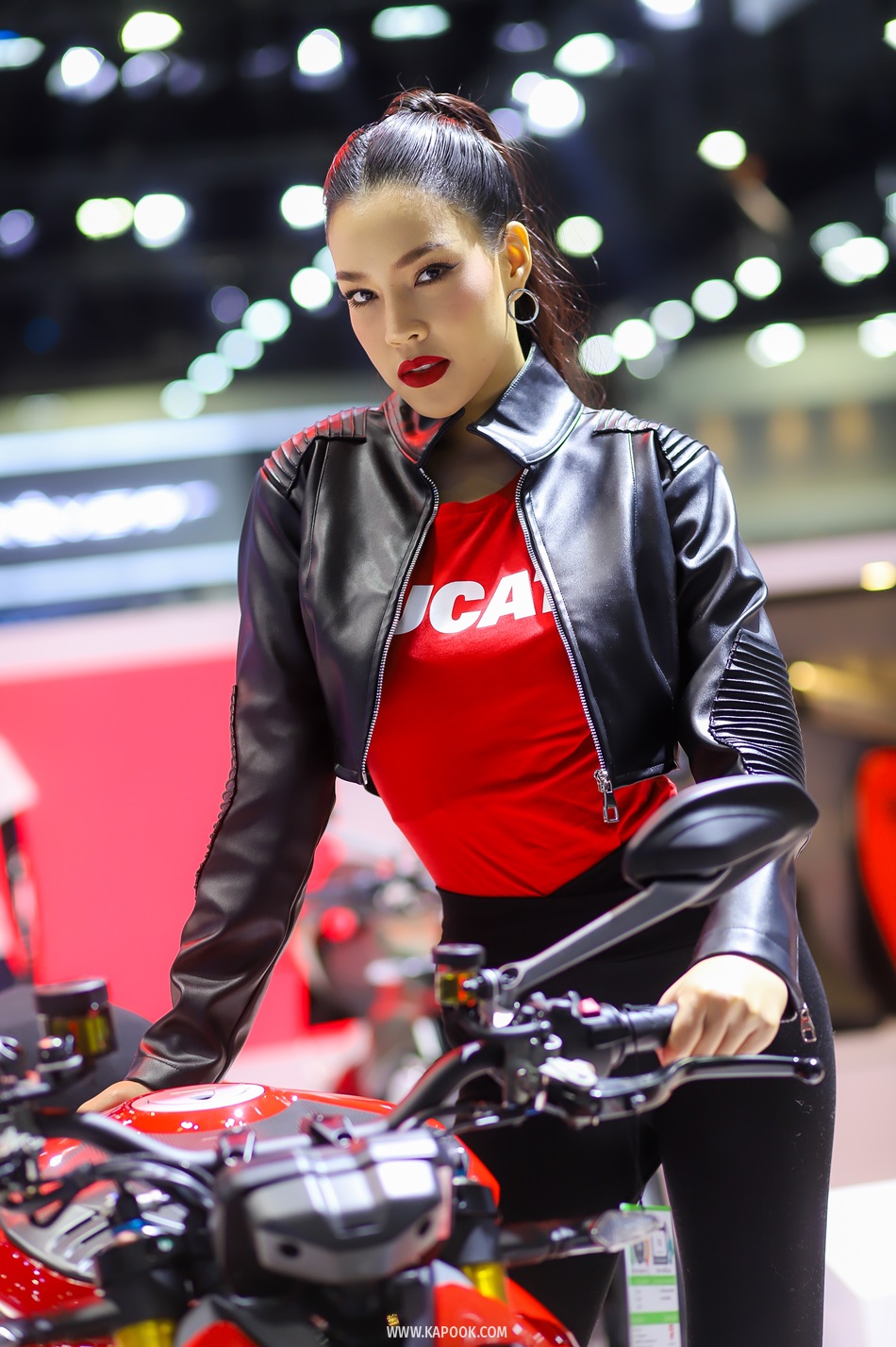 พริตตี้ Motor Expo 2022