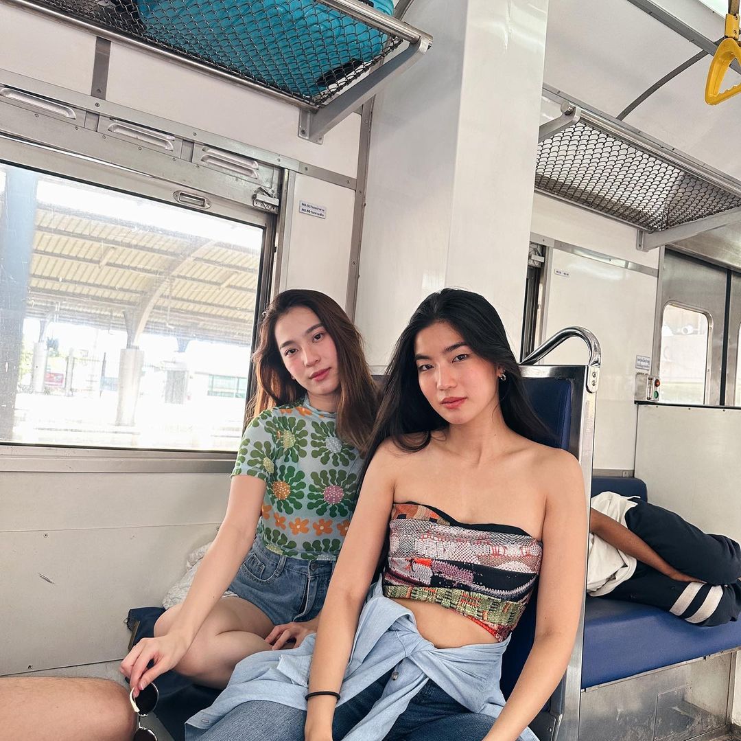 ก้อย อรัชพร