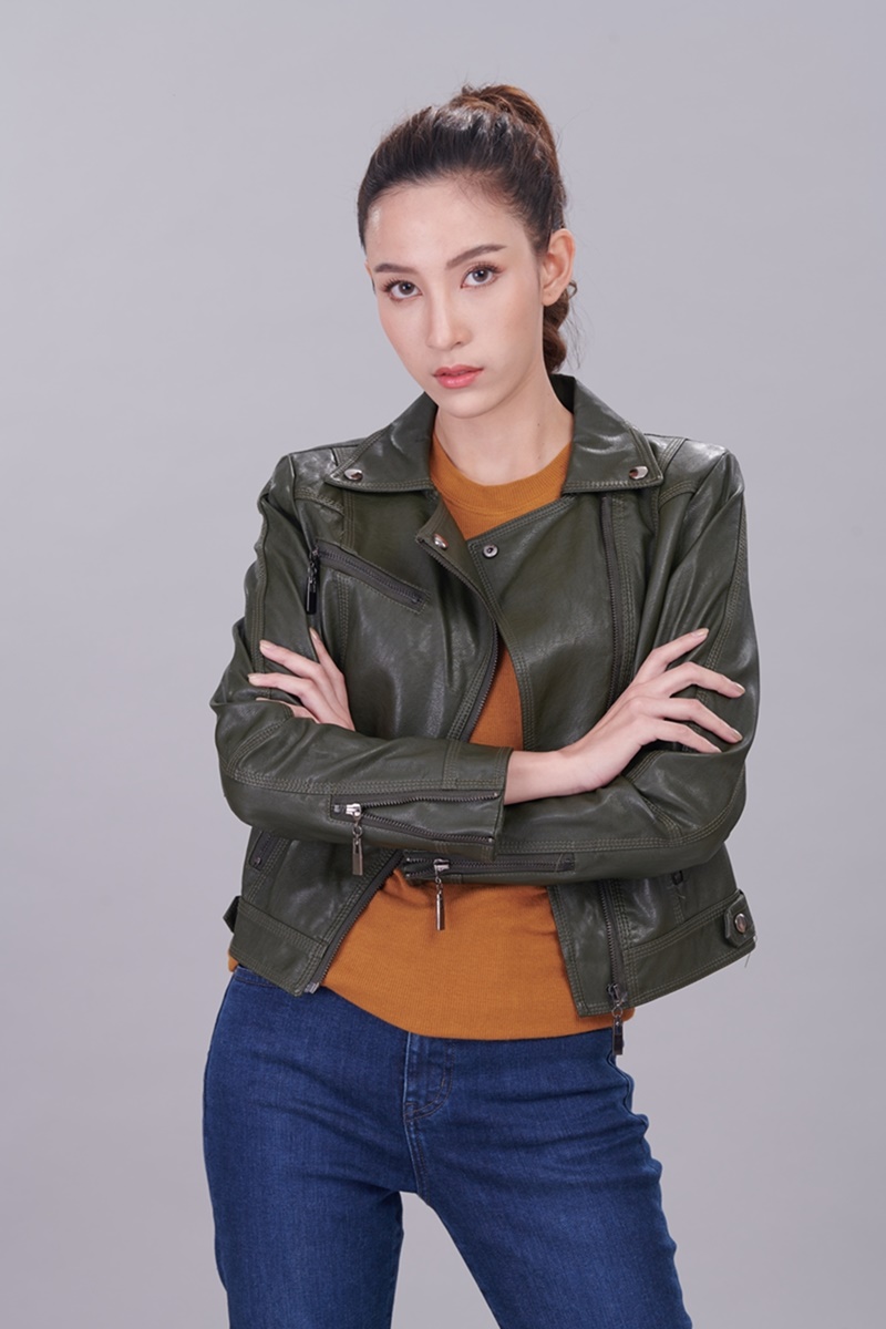 พยัคฆ์ร้ายนายกุหลาบ