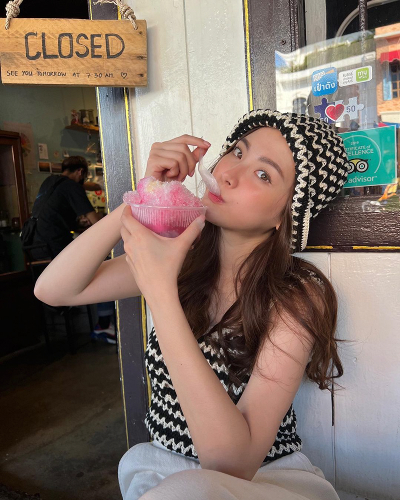 ใบเฟิร์น พิมพ์ชนก