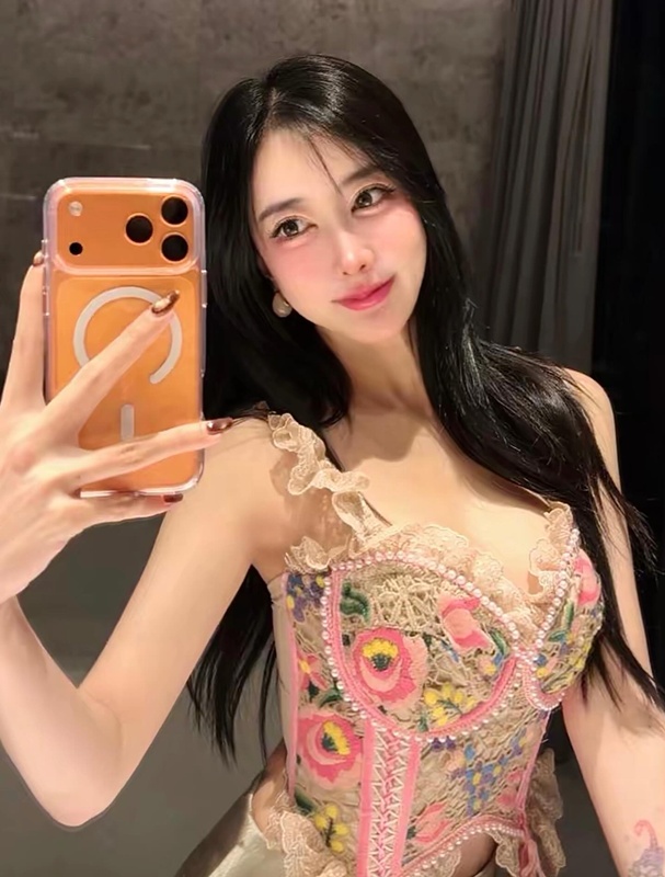 กวาง รติชา สาวข้างกาย จิน ธรรมวัฒนะ