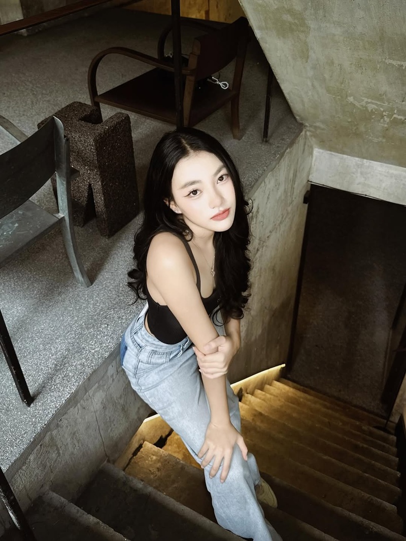 จื้อหลิง ดลณพรรณ