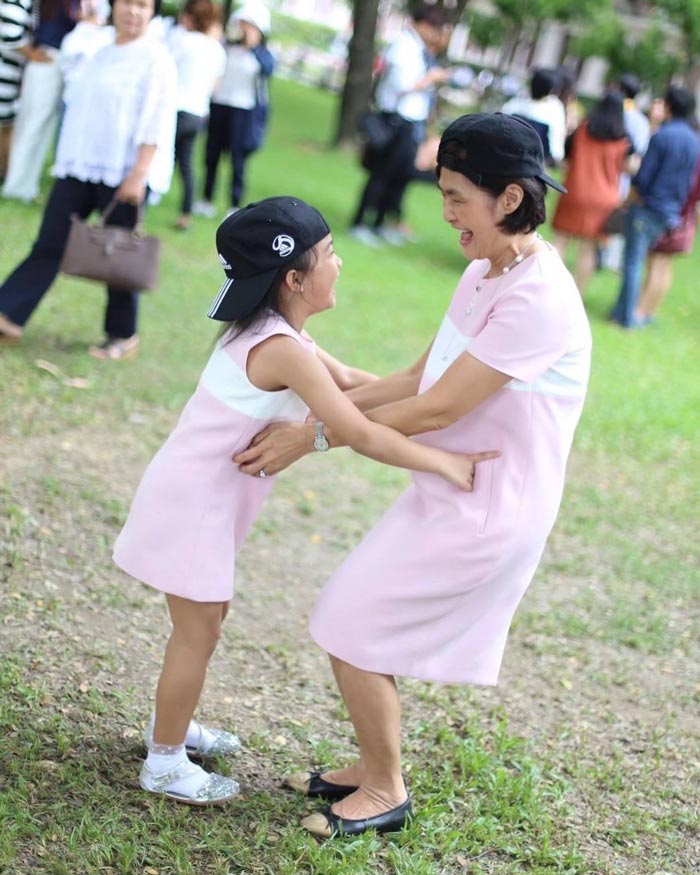 คุณแม่งามทิพย์ ฉัตรบริรักษ์