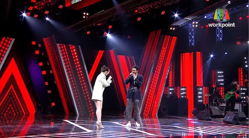 ร้องข้ามกำแพง