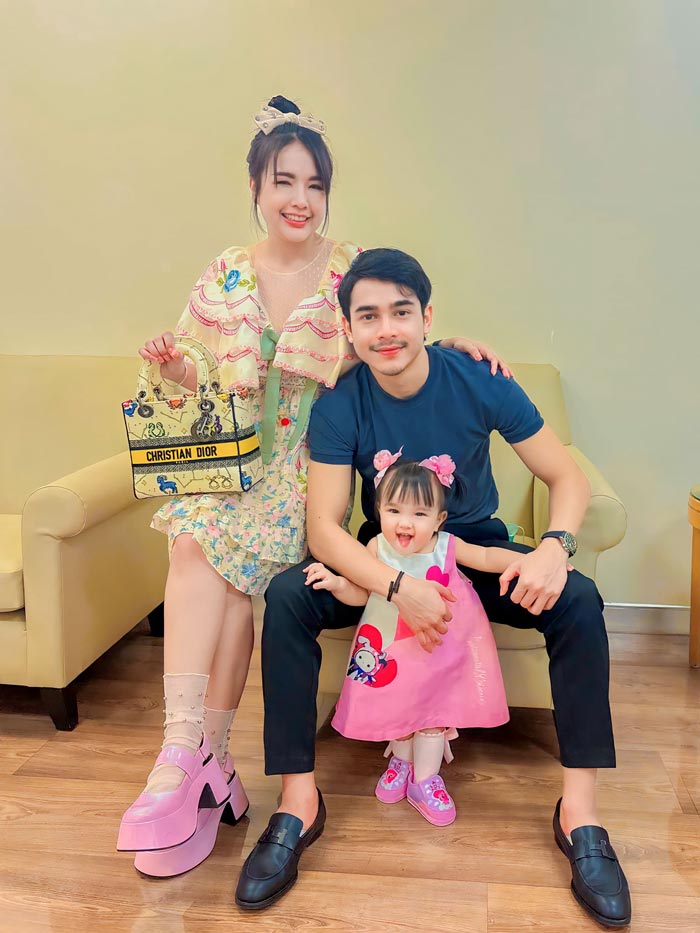 เจนนี่ ยิว