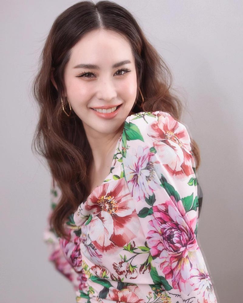 นุ้ย สุจิรา