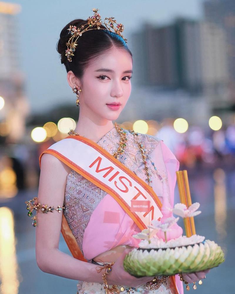 โยชิ รินรดา