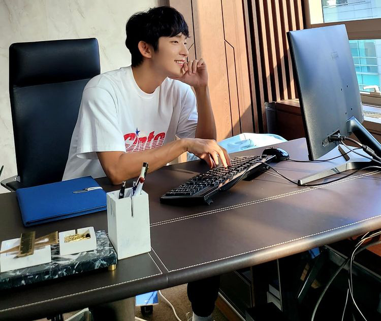 อีจุนกิ