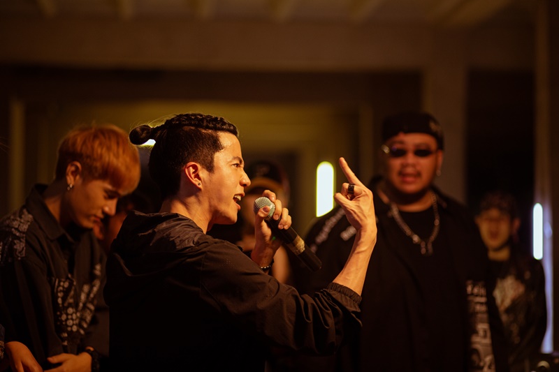 Wannabe ฝัน-กล้า-บ้า-ดัง