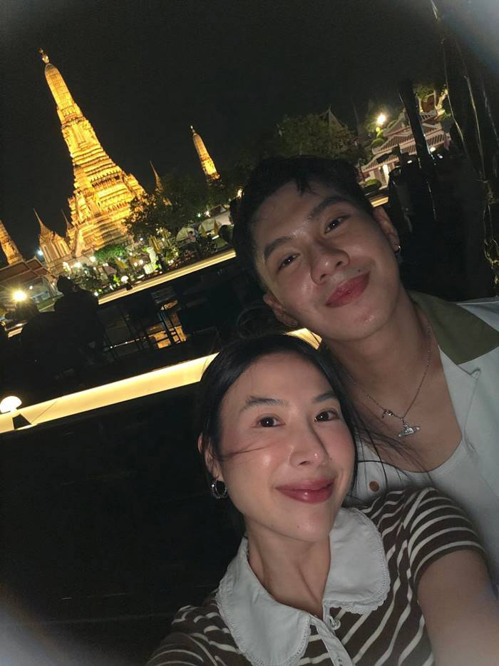 ตั้ม วราวุธ เซอร์ไพรส์คุกเข่าขอ หมวย ธันยาธร แต่งงาน