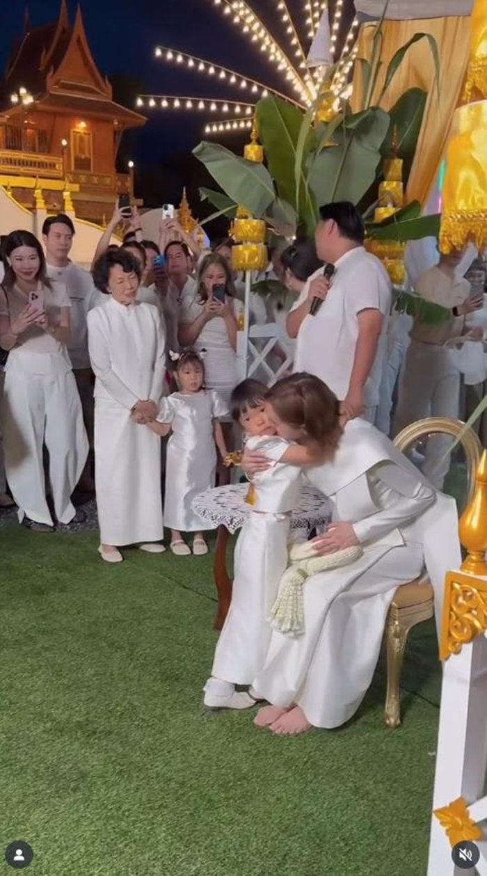 เปิดภาพแรก เจนี่ เทียนโพธิ์สุวรรณ บวชสามเณรีแล้ว